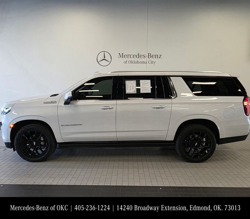 2023 Chevrolet Suburban High Country photo 4