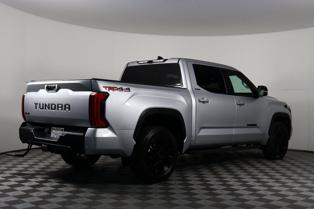 Thumbnail: 2024 Toyota Tundra - 4