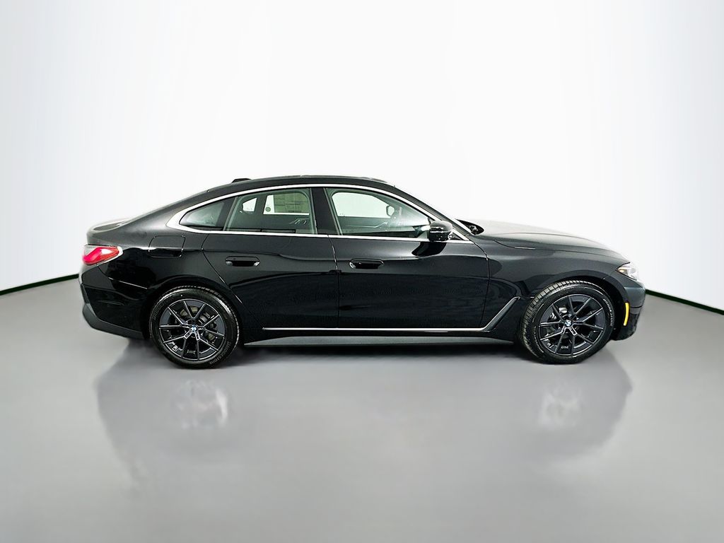 Thumbnail: 2025 BMW i4 - 4