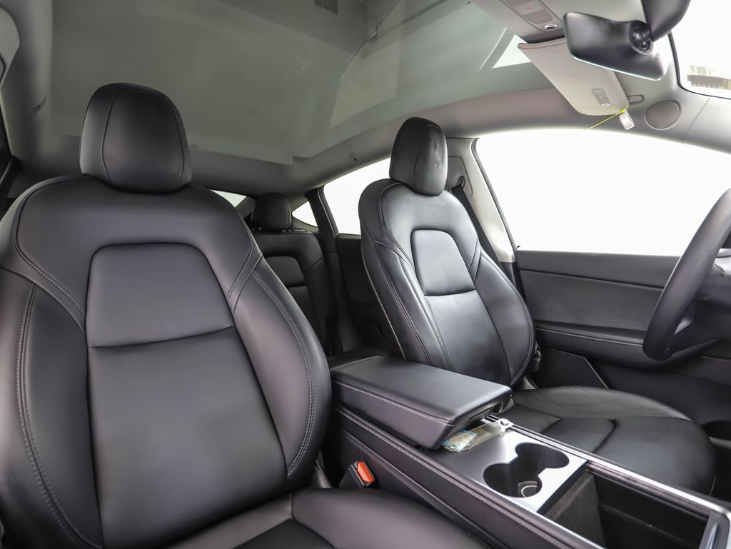 Thumbnail: 2021 Tesla Model Y - 30