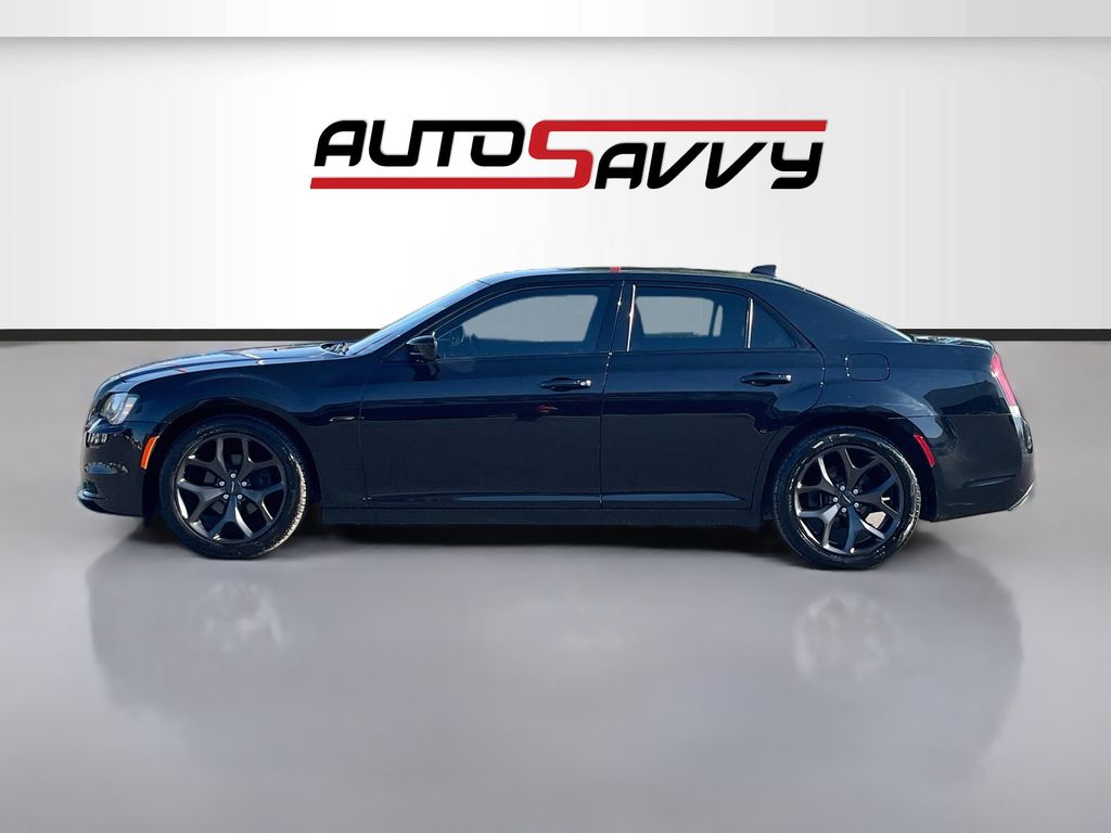 Used 2020 Black Chrysler Touring image 4