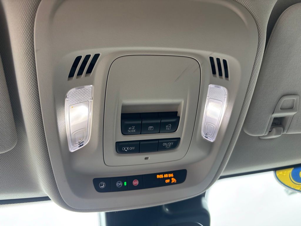 Used 2023 Buick Envision SUV