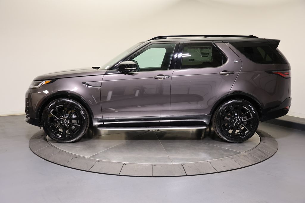 Thumbnail: 2026 Land Rover Discovery - 2