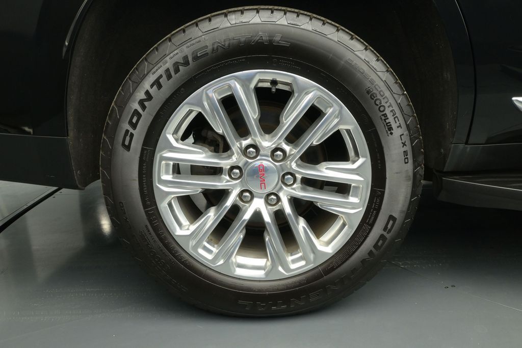 2022 GMC Yukon SLT - Photo 28