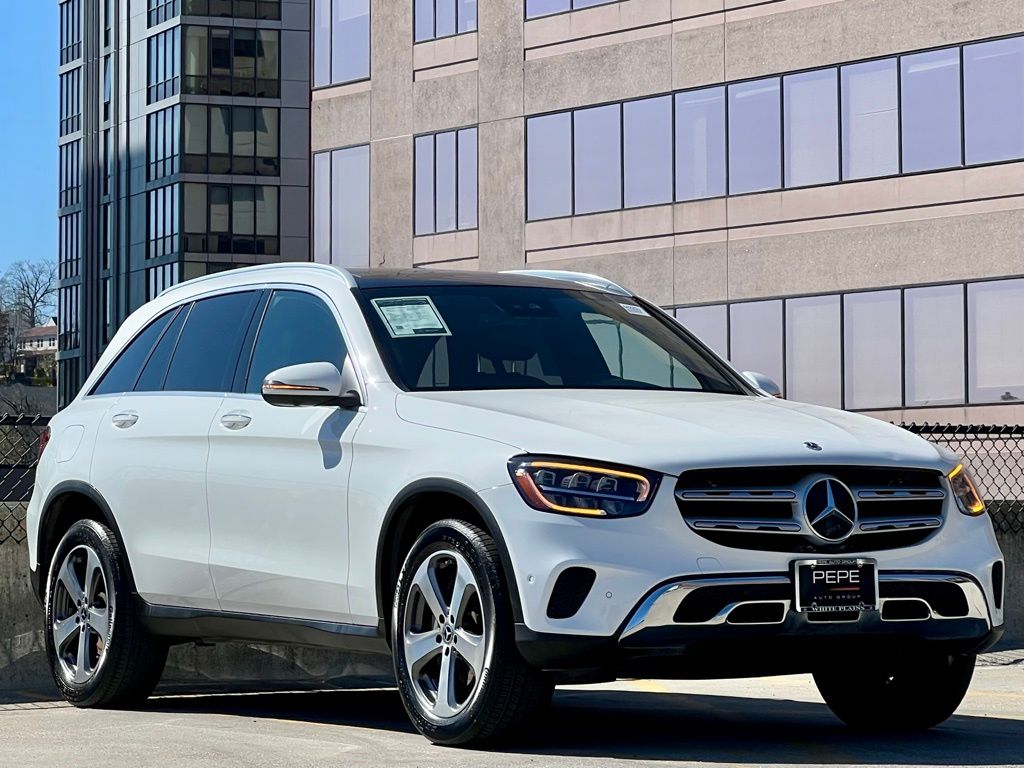 2022 Mercedes-Benz GLC