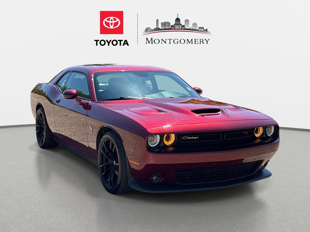 Octane Red Pearlcoat 2023 Dodge Challenger R/T Scat Pack RWD Coupe Rear-Wheel Drive 8-Speed Automatic