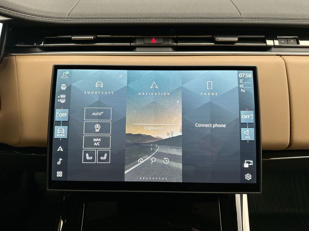 Thumbnail: 2026 Land Rover Range Rover Sport - 21