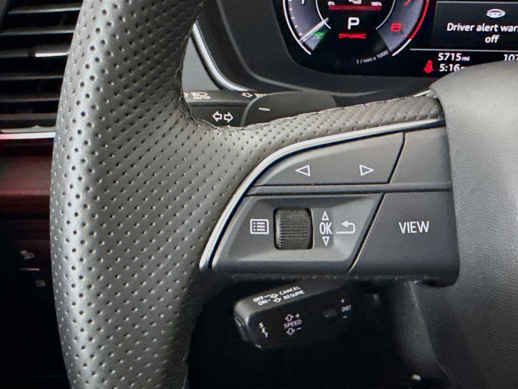 Thumbnail: 2025 Audi Q5 - 11