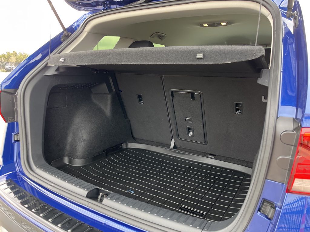 Thumbnail: 2024 Volkswagen Taos - 8