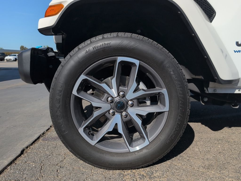 Used 2024 Jeep Wrangler SUV