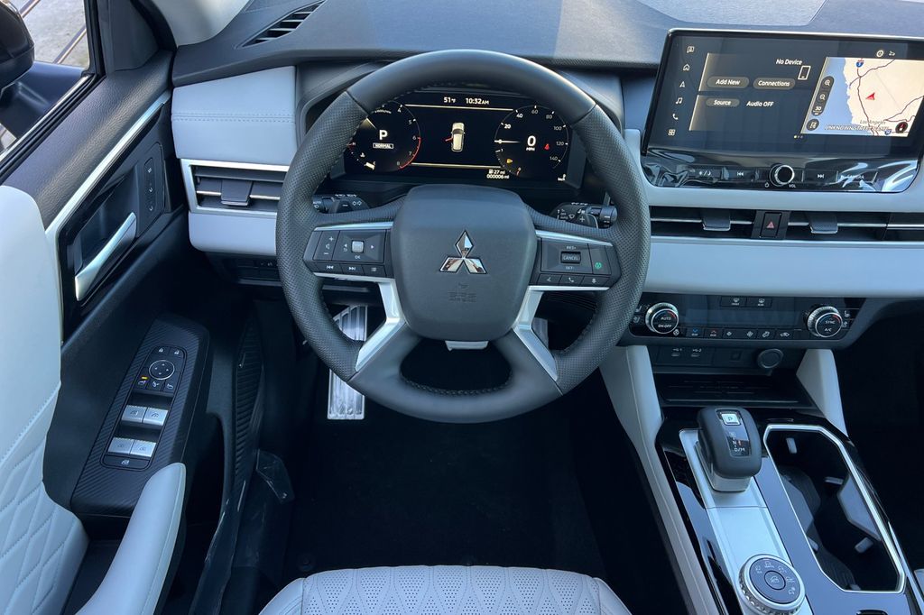 2026 Mitsubishi Outlander SEL - Photo 15
