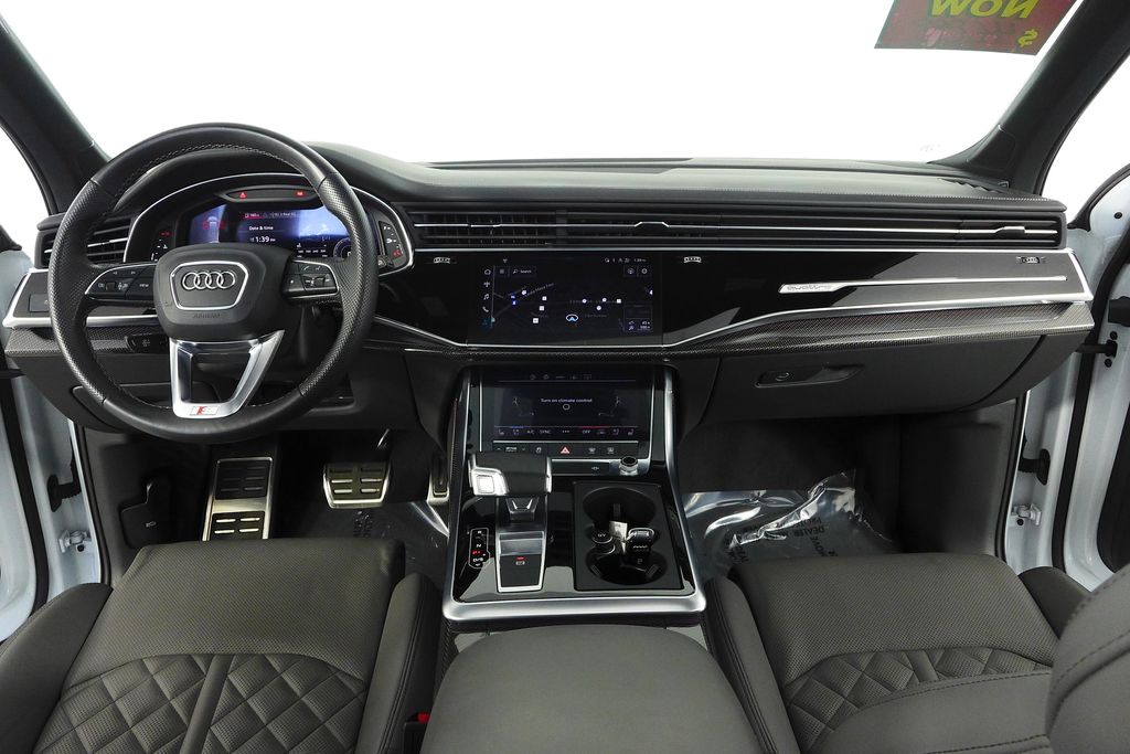 Thumbnail: 2022 Audi SQ7 - 26