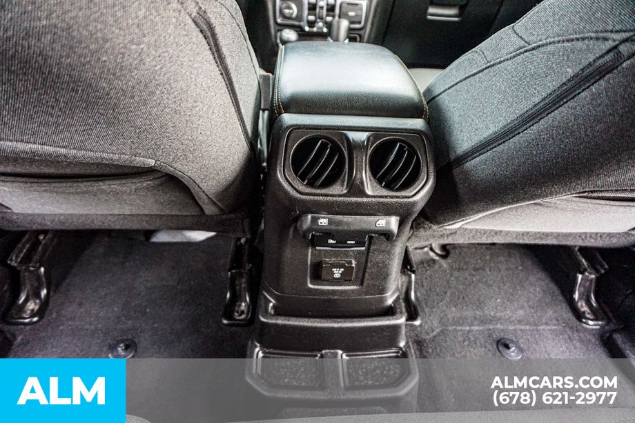 Used 2024 Silver Jeep Sahara 4xe image 32