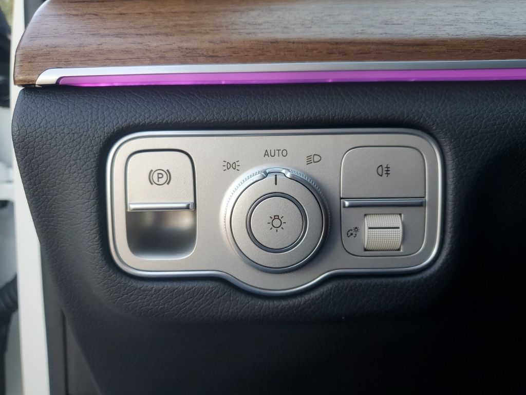 Used Car 2025 Mercedes-benz Gle  Gle 450 For Sale Under $70,000 In Austin, Texas