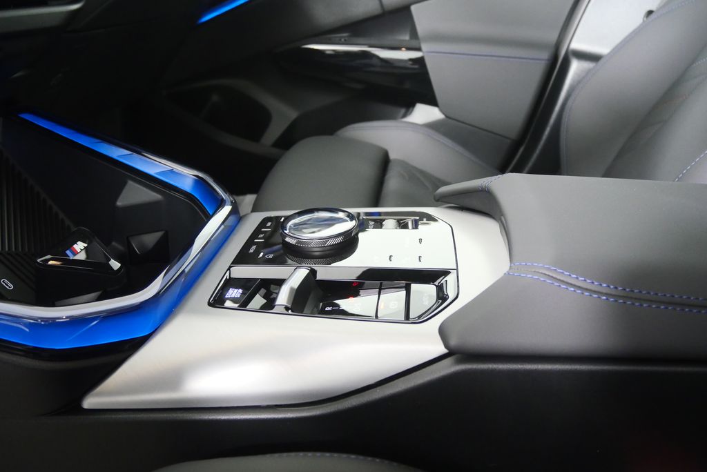 Thumbnail: 2026 BMW X3 - 22