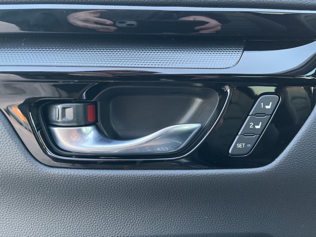 Thumbnail: 2026 Honda CR-V - 6