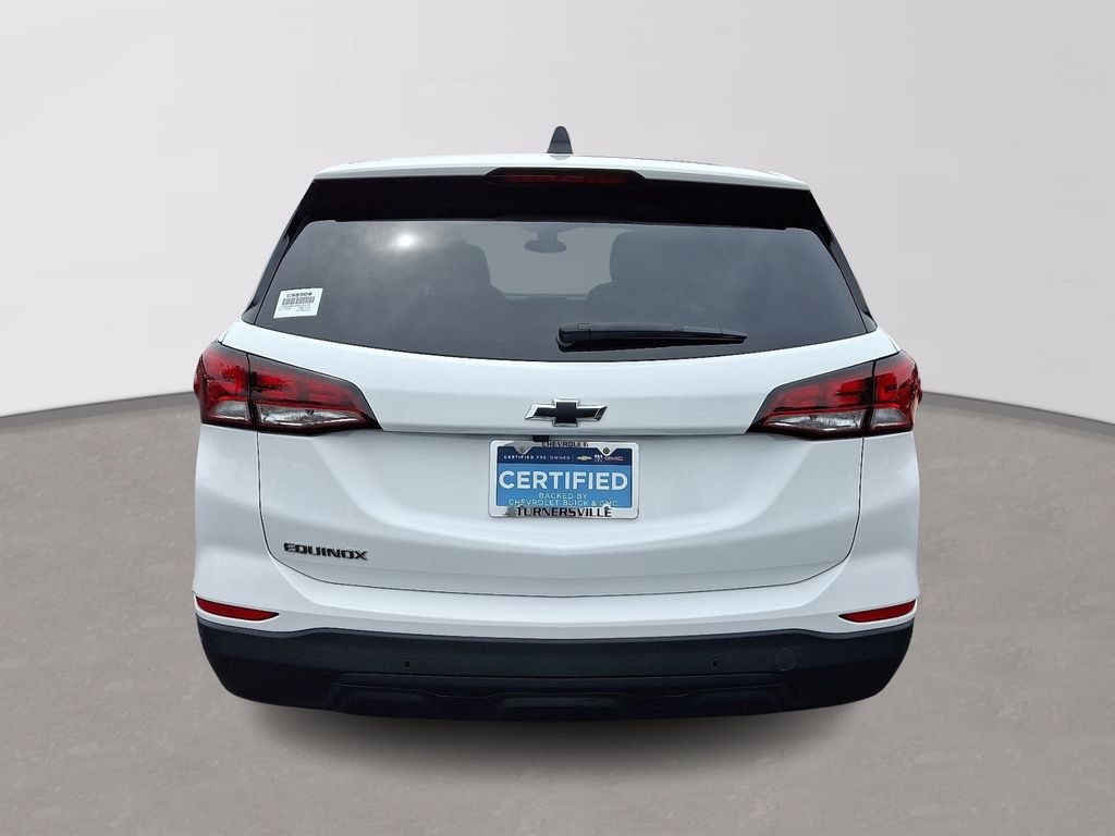 Thumbnail: 2022 Chevrolet Equinox - 5