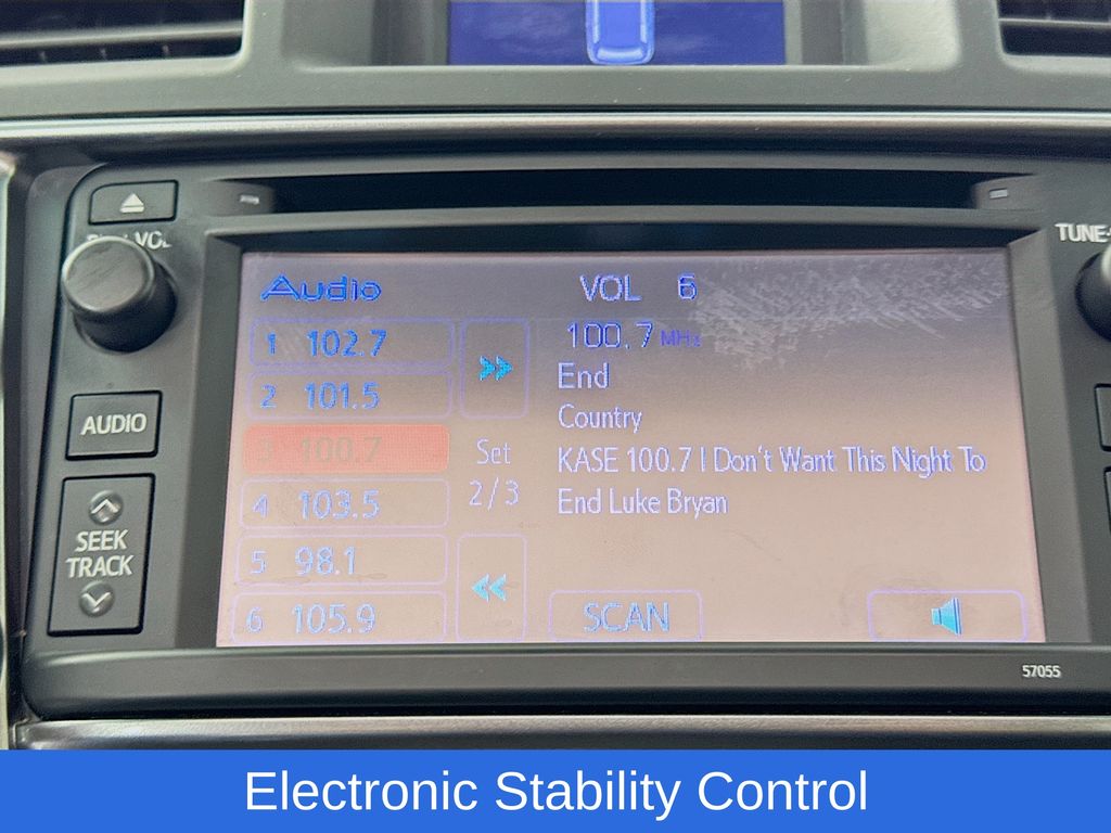 Used Car 2013 Toyota Highlander  Se For Sale Under $15,000 In Austin, Texas