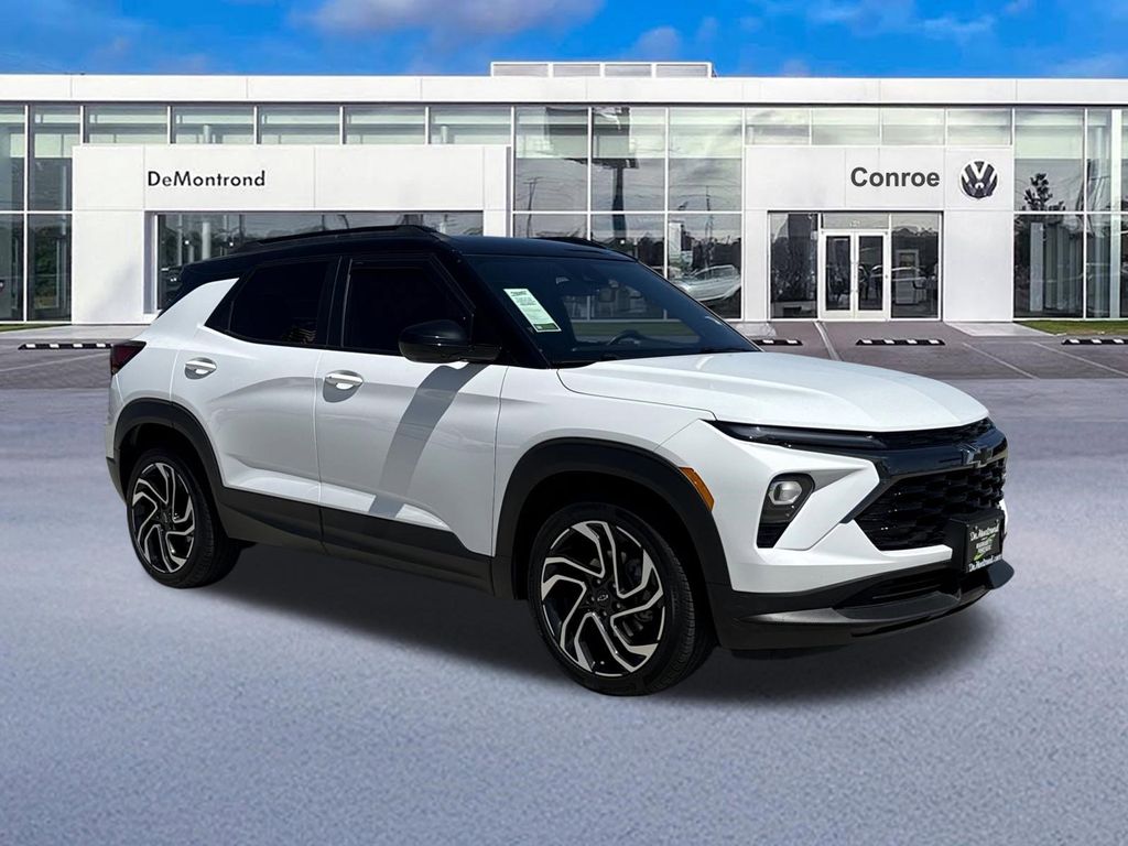 2024 Chevrolet TrailBlazer RS White at Bayway Cadillac of The Woodlands