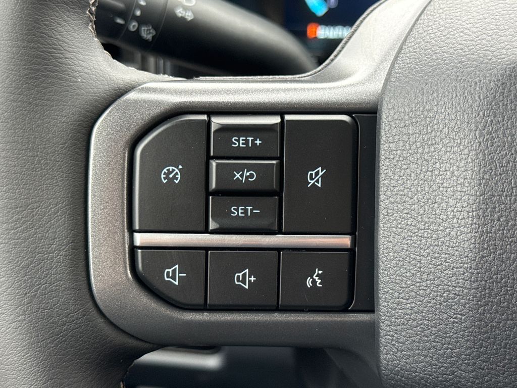New 2026 Gray Ford Lariat image 31