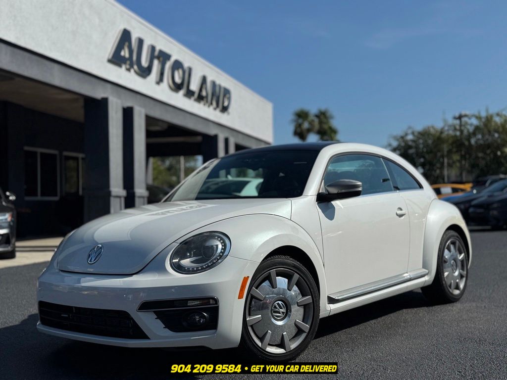 Candy White 2014 Volkswagen Beetle Hatchback Front-Wheel Drive 6-Speed Dual Clutch