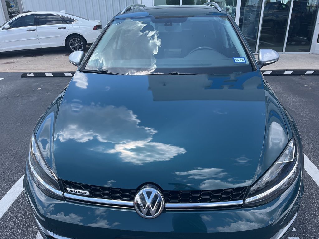 Thumbnail: 2019 Volkswagen Golf - 2