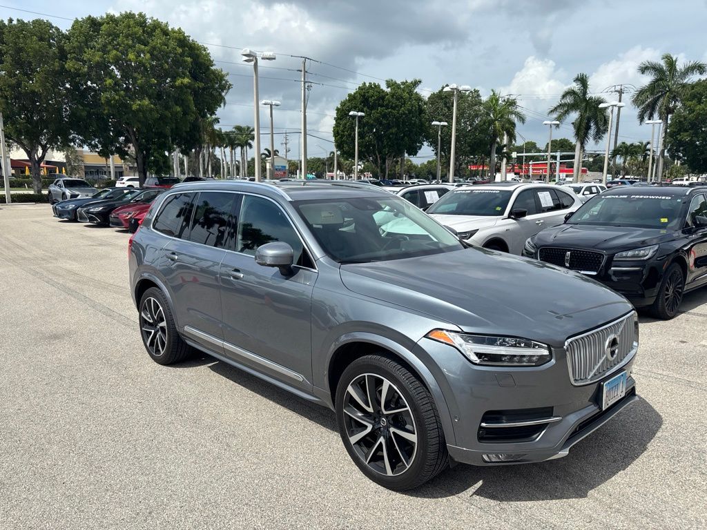 Used 2019 Gray Volvo T6 Inscription image 2