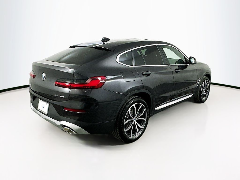 2025 BMW X4 xDrive30i 5