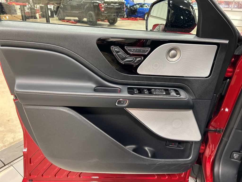 new 2026 Lincoln Aviator car, priced at $77,763