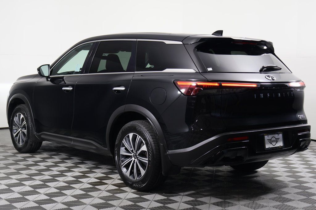 Thumbnail: 2024 INFINITI QX60 - 6