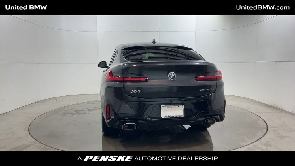 Thumbnail: 2022 BMW X4 - 7