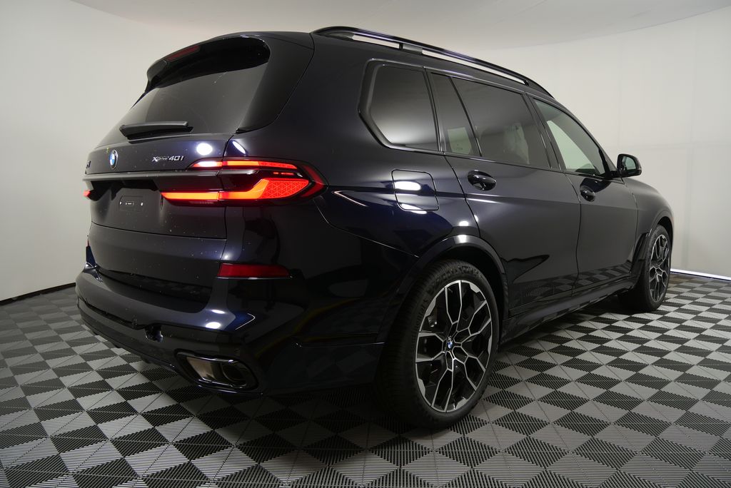 2026 BMW X7 xDrive40i 3