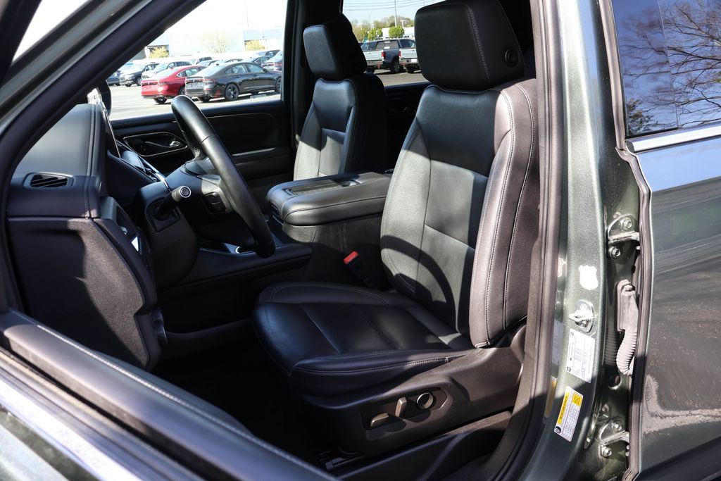 2023 Chevrolet Tahoe LT 28