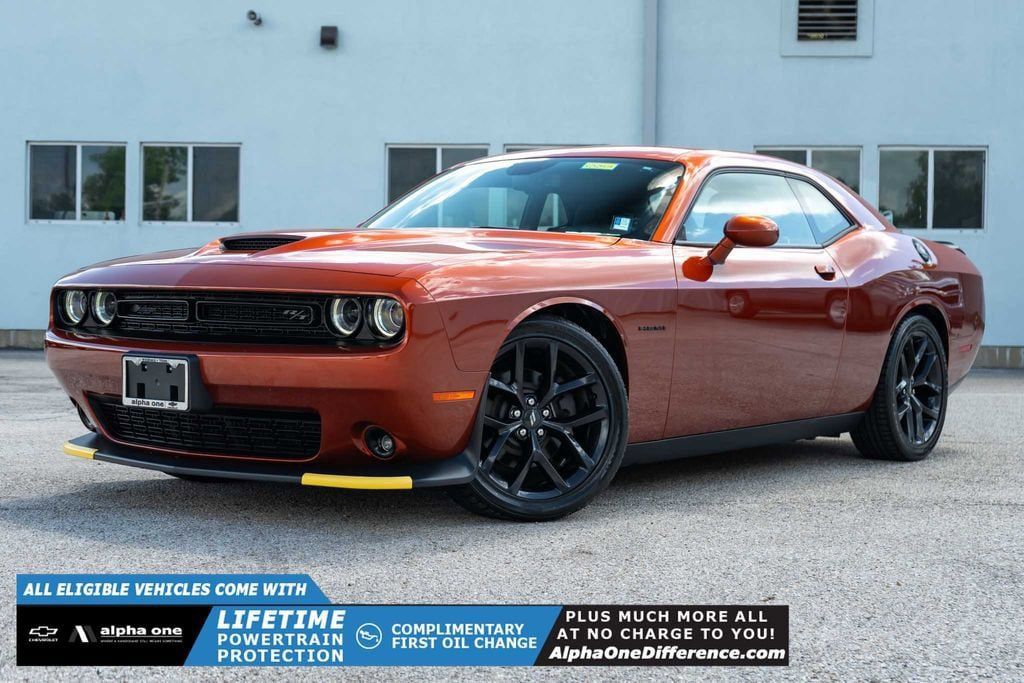 Sinamon Stick 2020 Dodge Challenger Coupe Rear-Wheel Drive 8-Speed Automatic