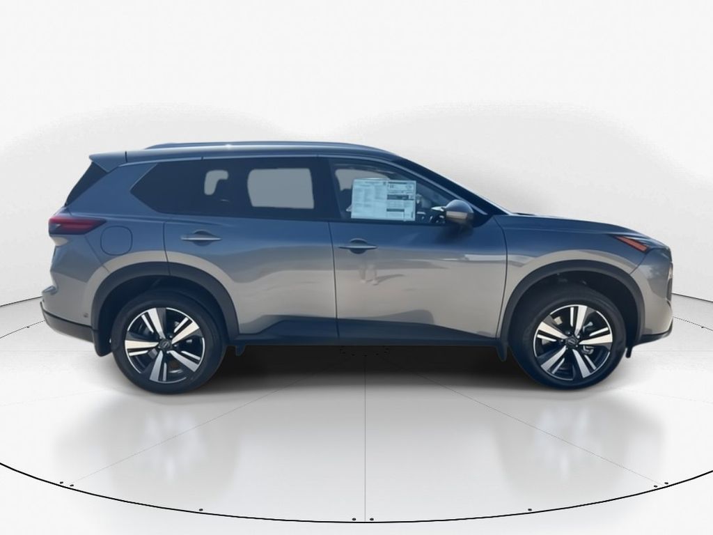 2025 Gun Metallic Nissan Rogue SL FWD SUV