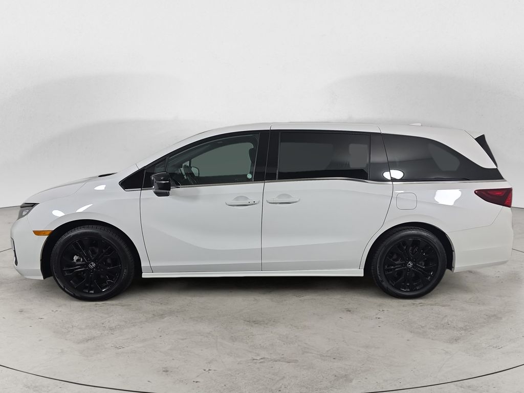 Certified Used 2025  Honda Sport-L image 2
