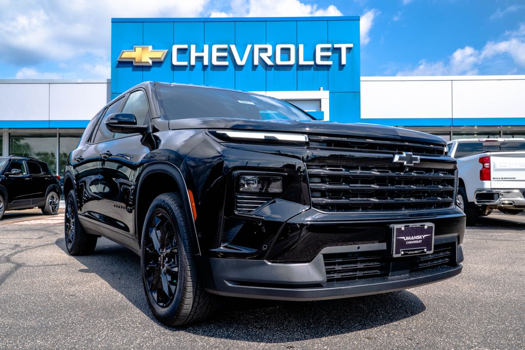 2026 Chevrolet Traverse photo 1