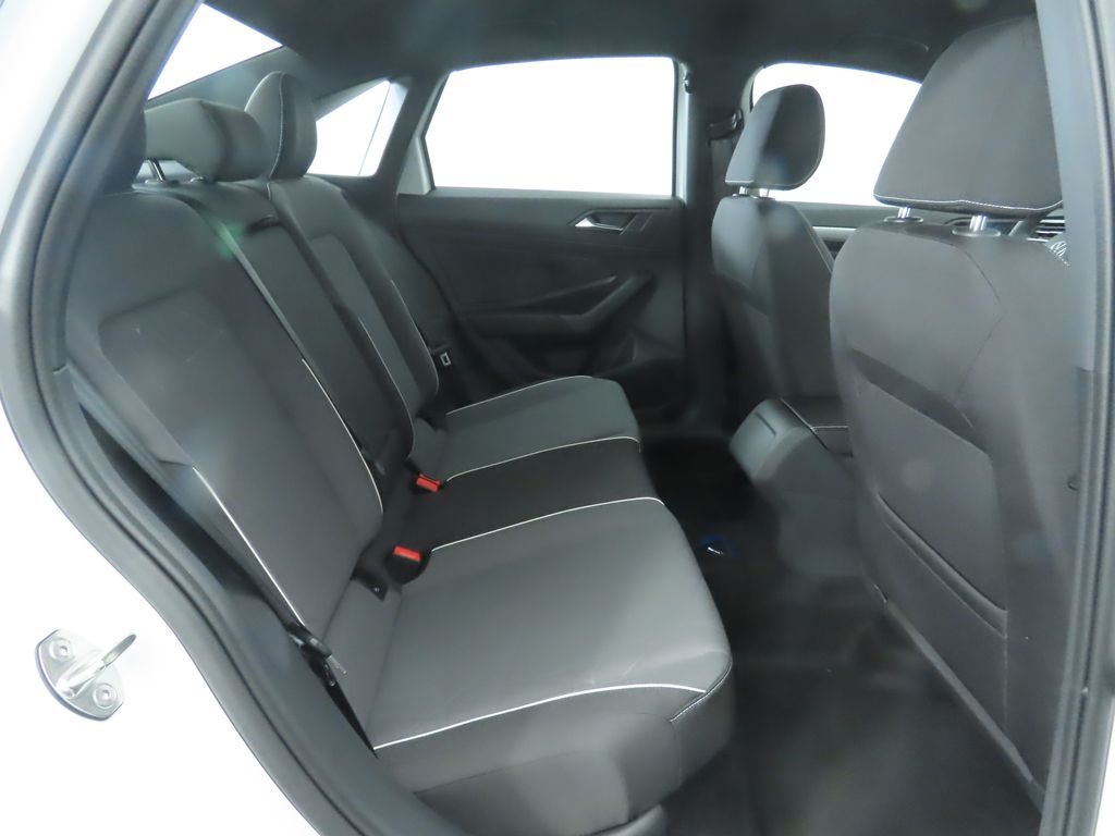 Thumbnail: 2026 Volkswagen Jetta - 22