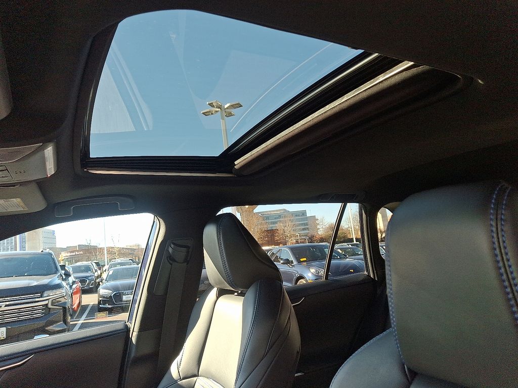 Thumbnail: 2021 Toyota RAV4 - 14