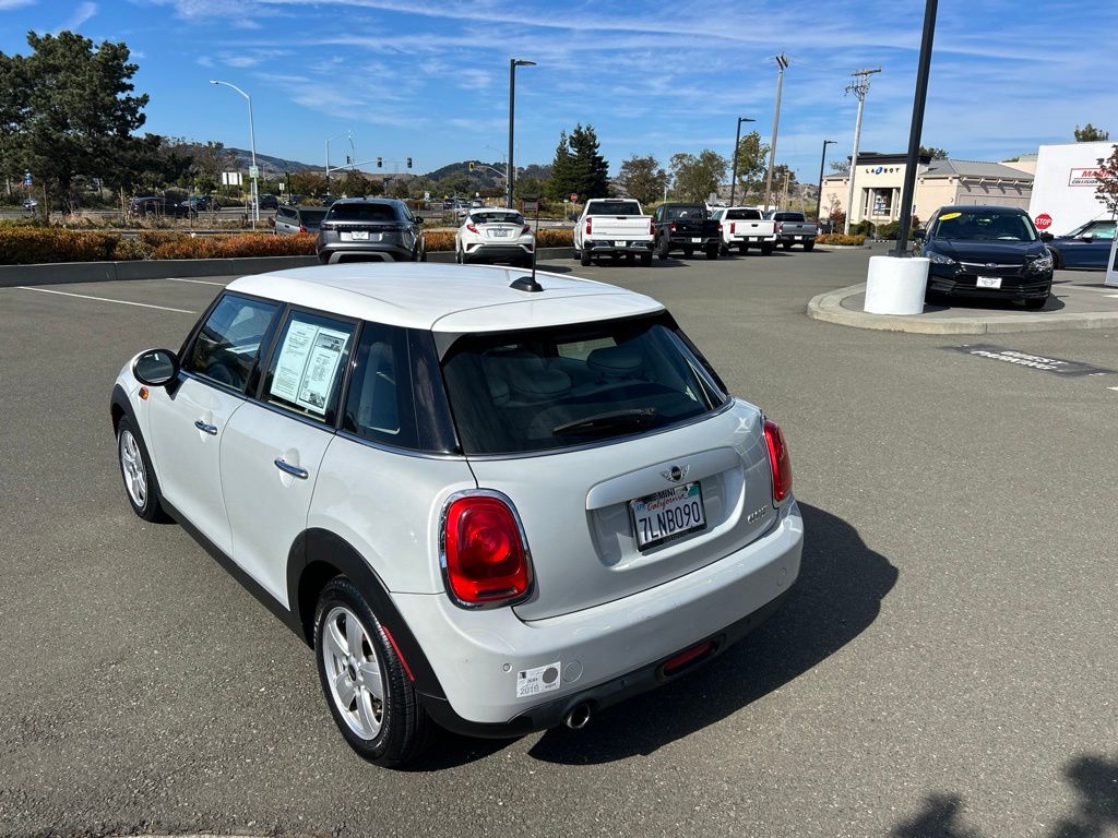 Thumbnail: 2015 MINI Cooper - 5