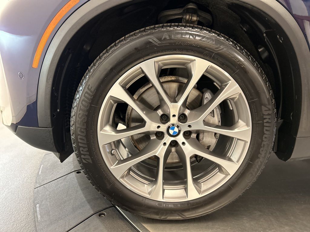 Thumbnail: 2024 BMW X5 - 10