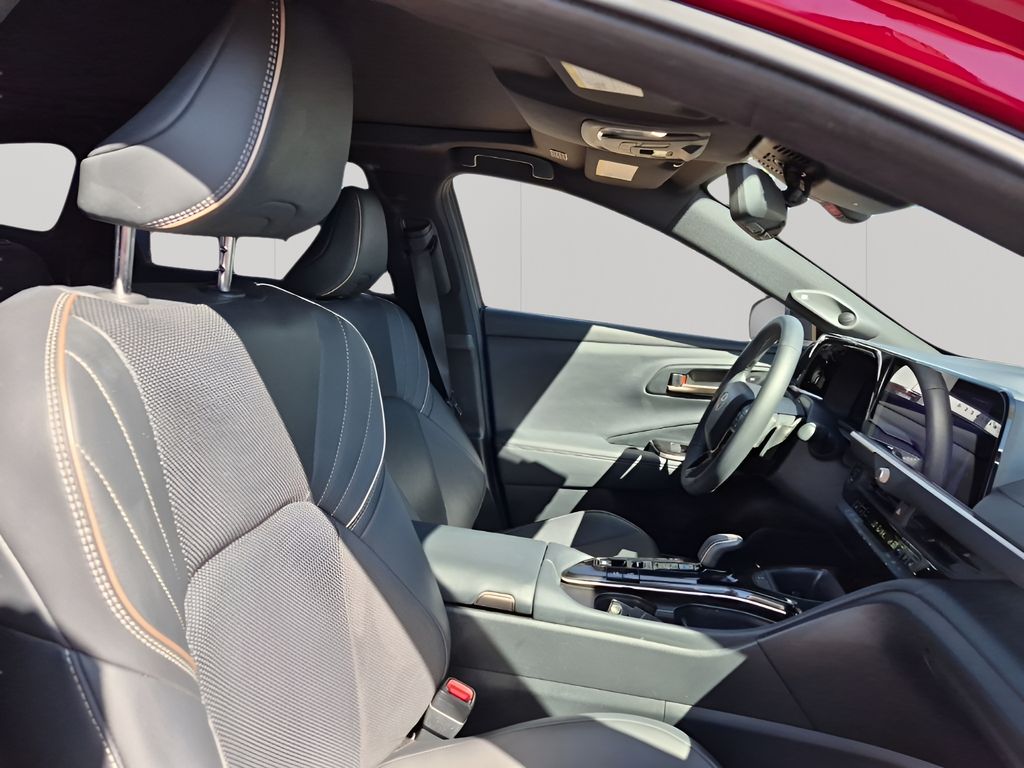 Used Car 2025 Toyota Crown Signia  Limited For Sale Under $50,000 In Austin, Texas