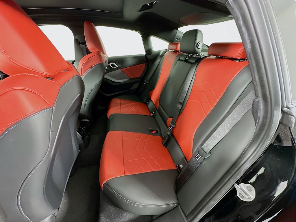 Thumbnail: 2026 BMW 2 Series - 17