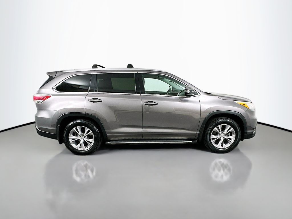 2015 Toyota Highlander XLE 4