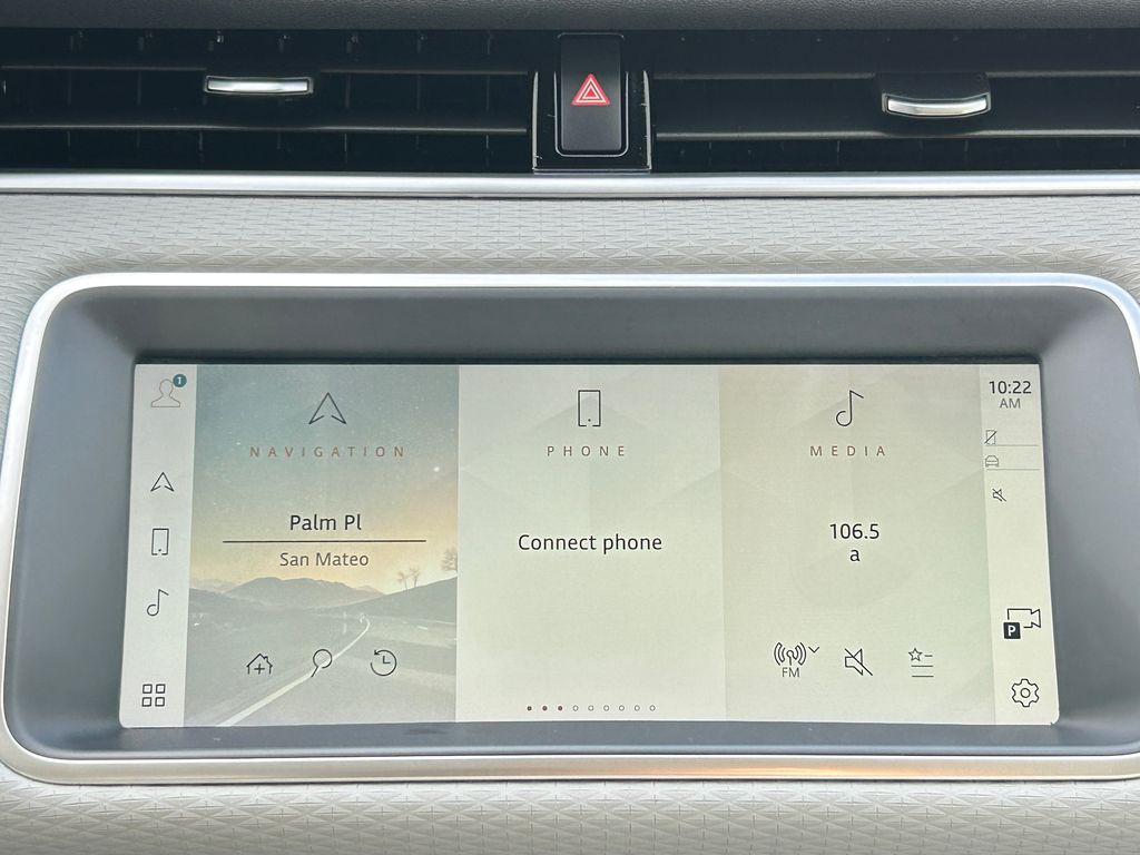 Thumbnail: 2021 Land Rover Range Rover Evoque - 22