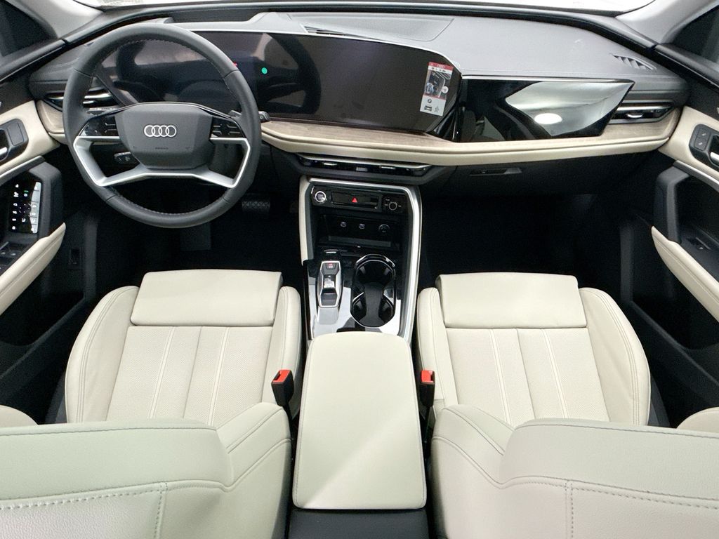 Thumbnail: 2025 Audi Q5 - 14