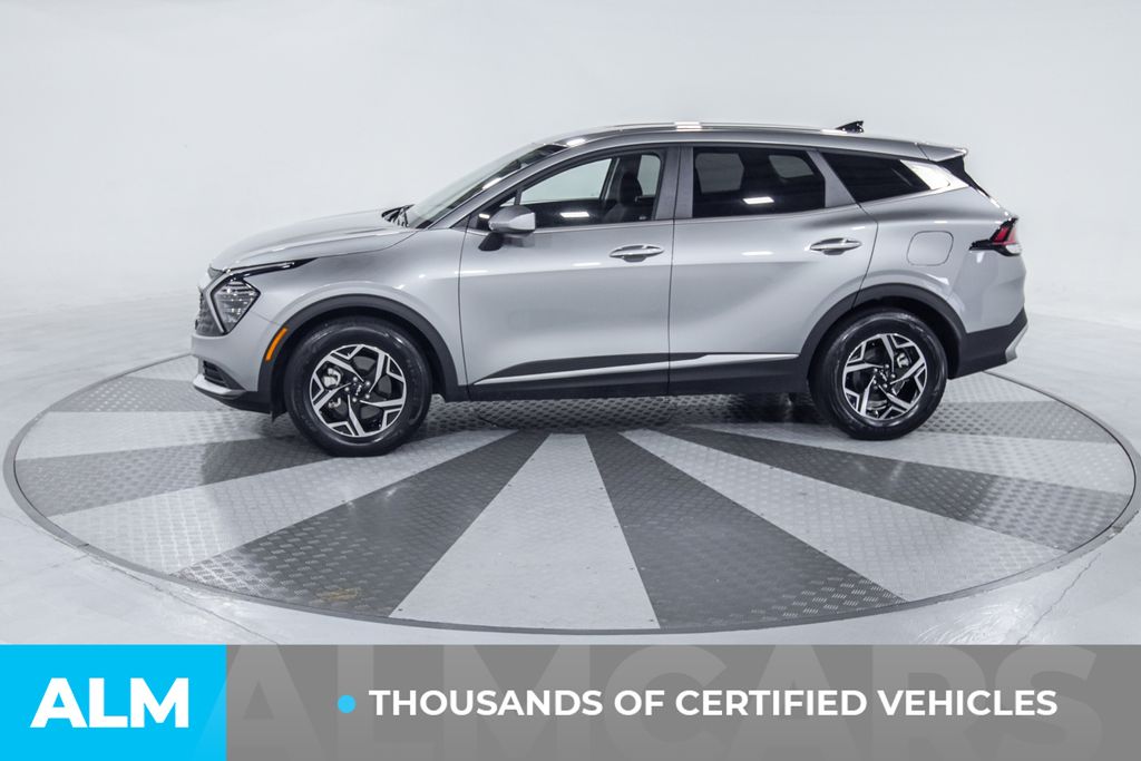 2024 Kia Sportage LX photo 4