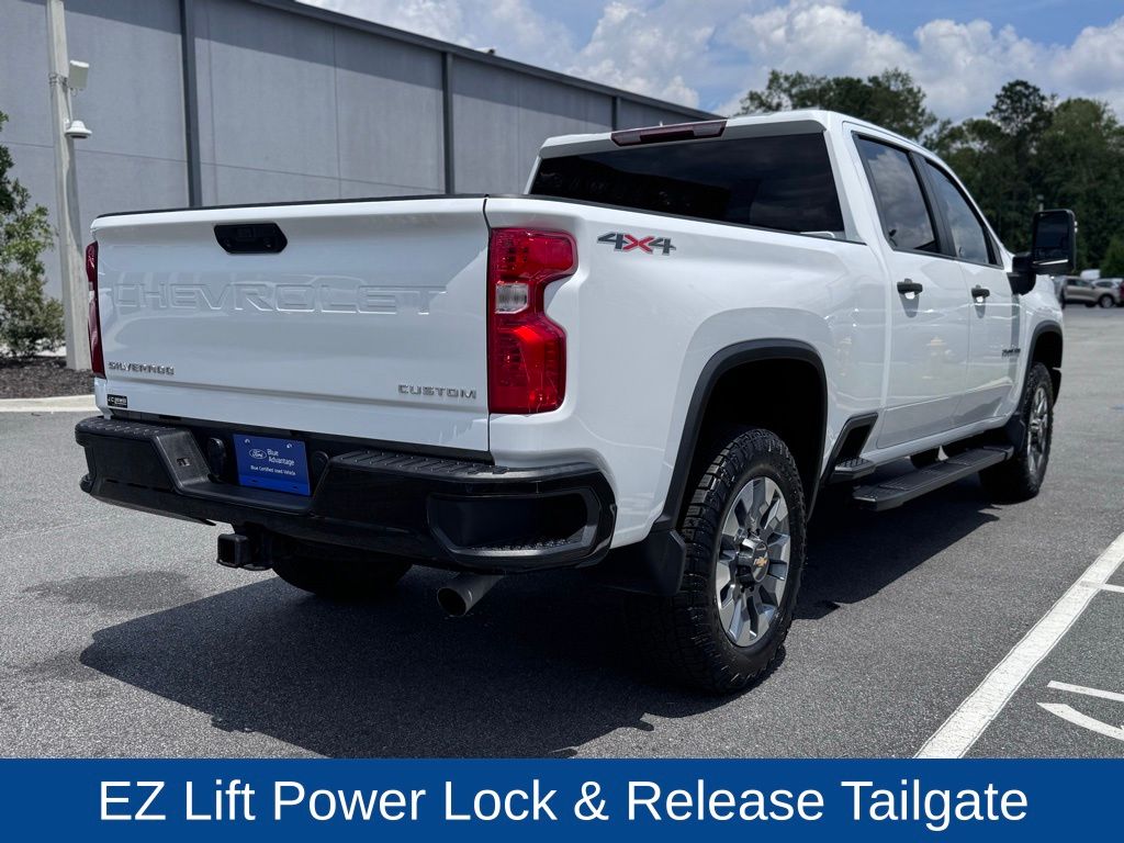 2022 Chevrolet Silverado 2500HD Custom