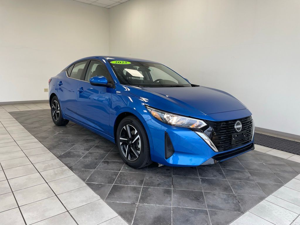 2025 Nissan Sentra SV FWD