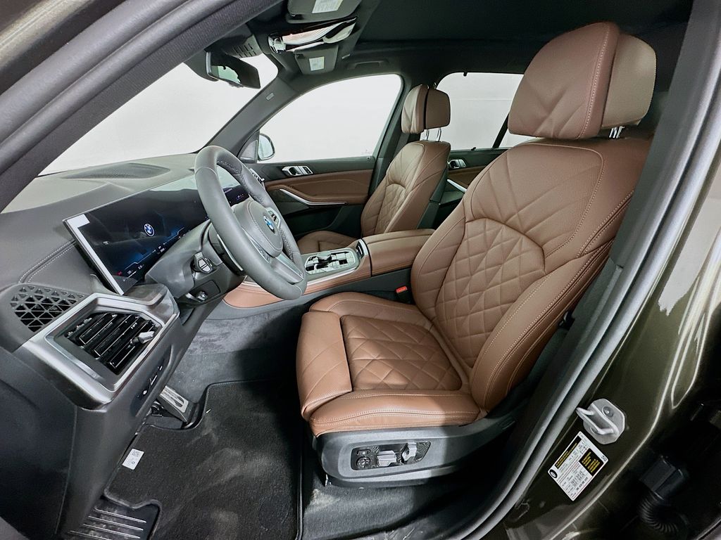 Thumbnail: 2026 BMW X5 - 16